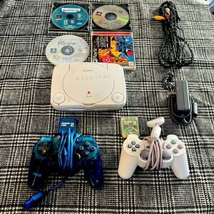 PlayStation one  PS1 bundle